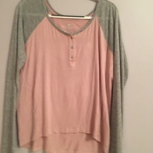 American Eagle Outfitters Long Sleeve Top